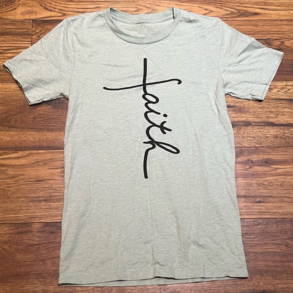 Faith Cross Tshirt Size Xs